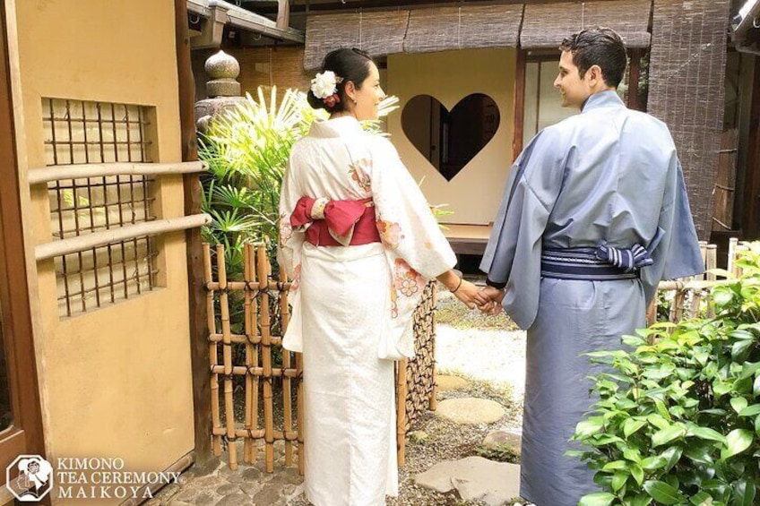 Traditional Tea Ceremony wearing a Kimono in Kyoto MAIKOYA