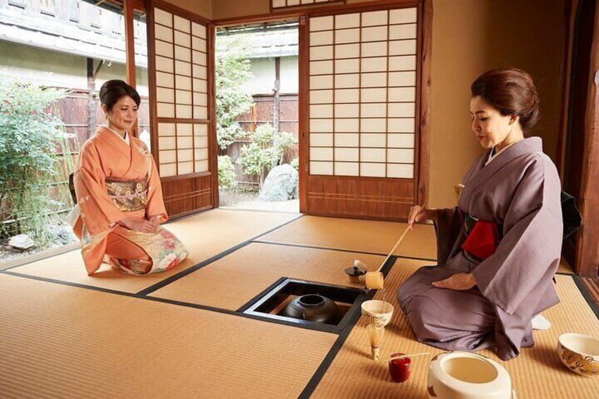 PRIVATE Experience Tea Ceremony wearing a Kimono in Kyoto MAIKOYA