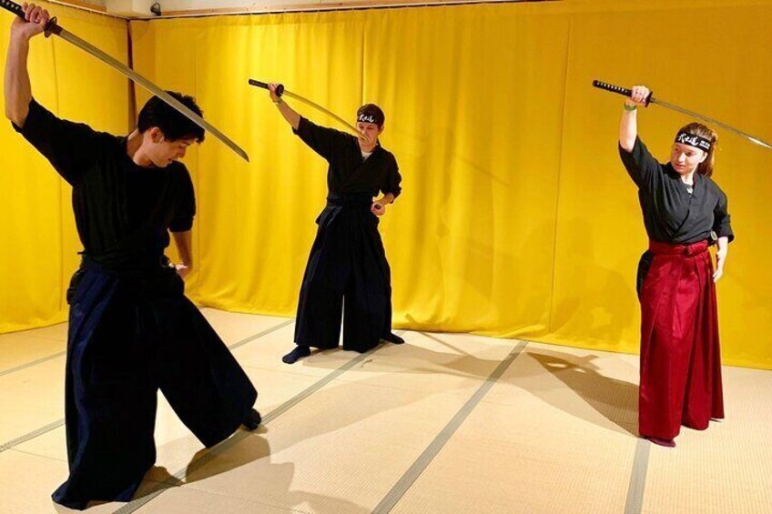 kyoto-samurai-experience-premium-sword-cutting-tameshigiri