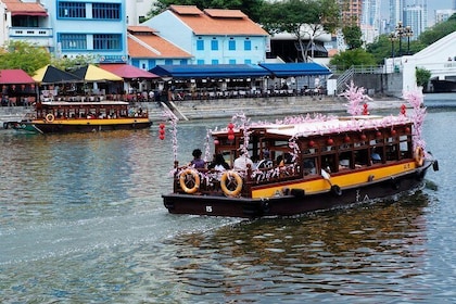 Singapore Group History & Culture Tour:River Cruise, Hawker Dinner & Tea Ta...