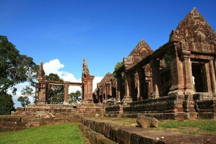 Preah vihear temple tours (private with english speaking guide)