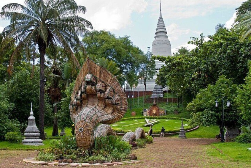 Wat Phnom Hill