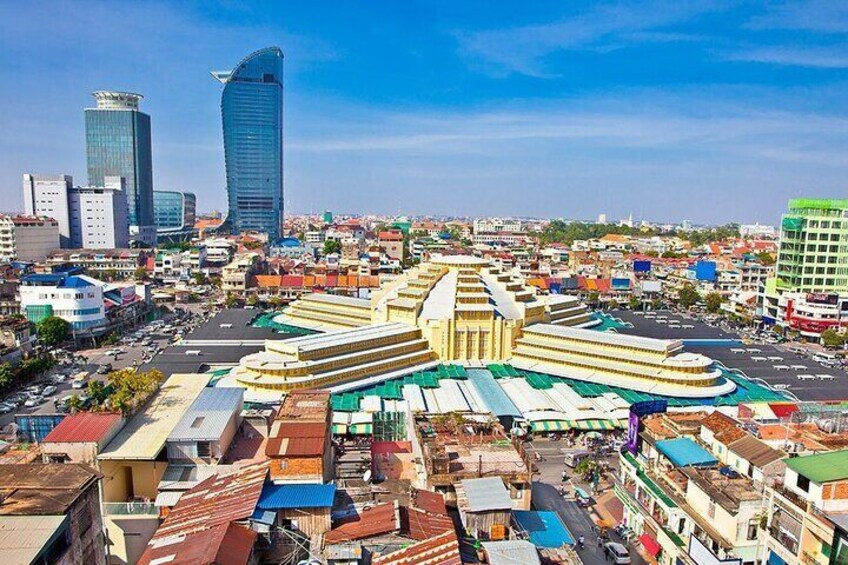 Full-Day Phnom Penh City Tour with S21 and Killing Field and the Royal Palace