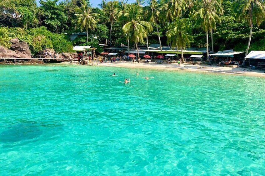 Amazing private snorkeling tour in An Thoi islands by speed boat