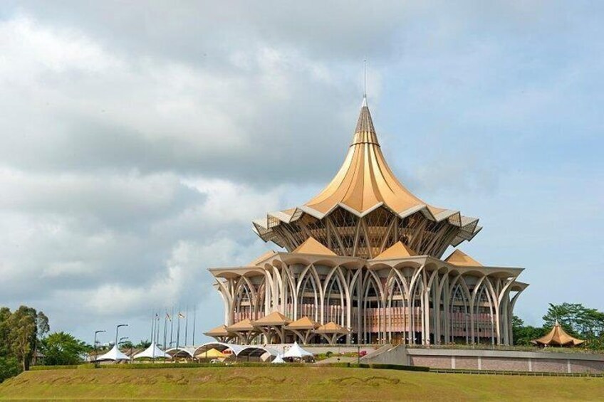 Kuching City Sightseeing Tour with Sarawak Museum