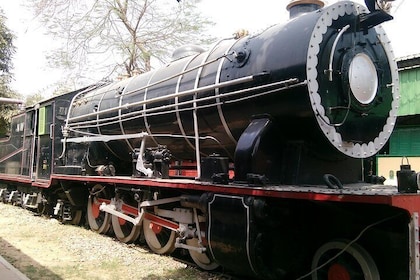 Visit to Rail Museum or Dolls Museum with India Gate (private hotel transfe...