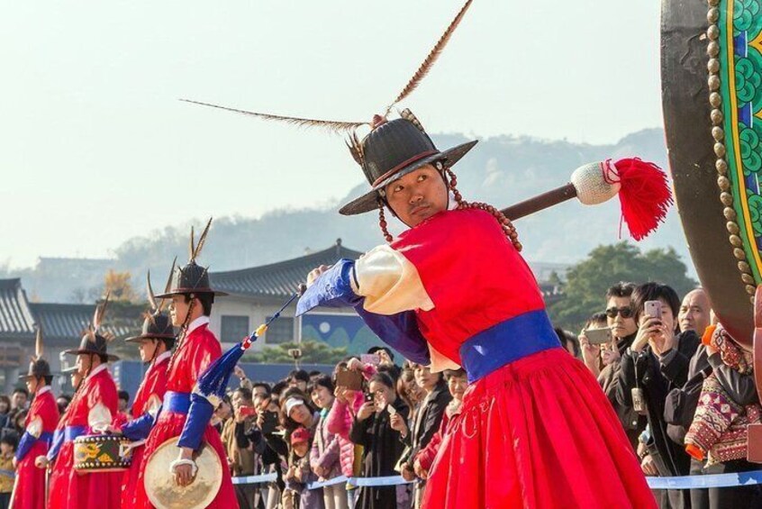 Hello, Seoul Tour