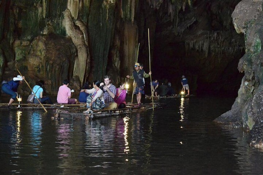 Bamboo rafting in the cave
