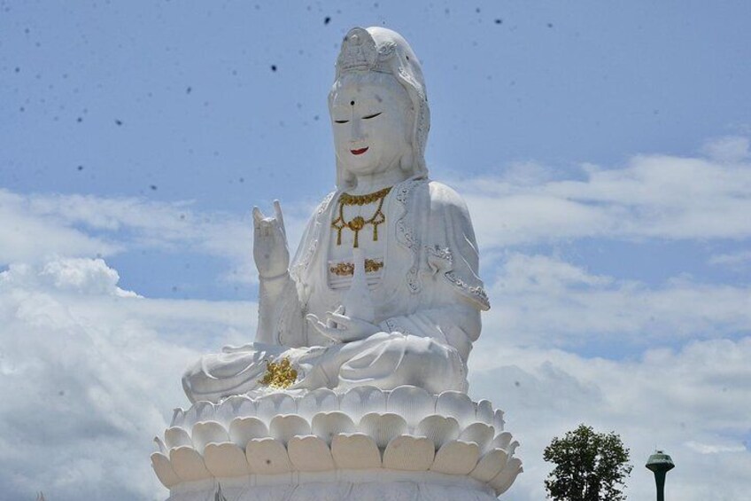 Chiangrai Art & Temple