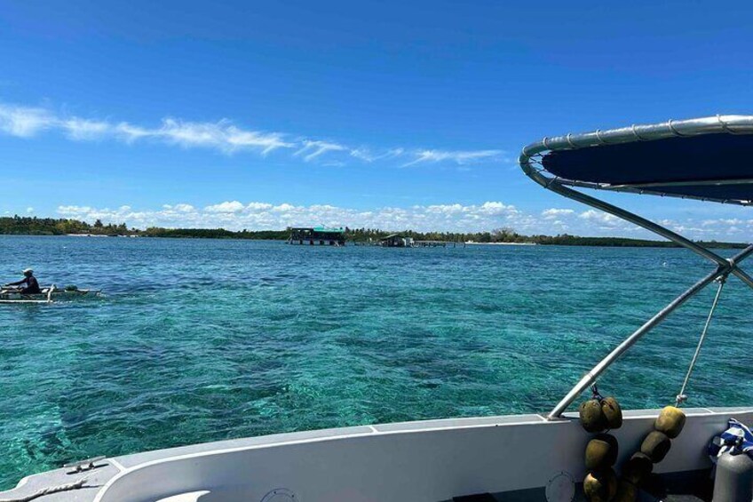 go by speed boat 