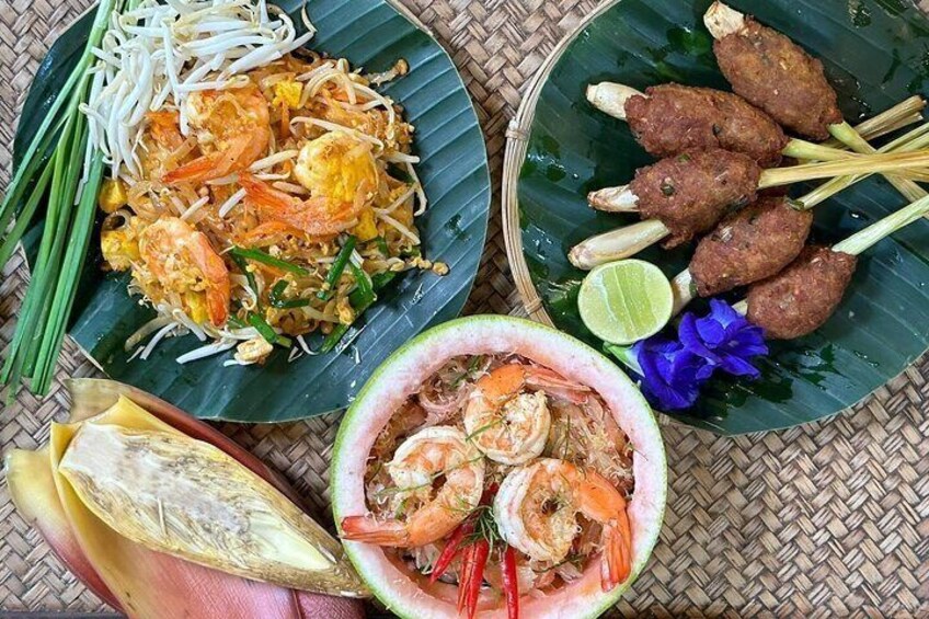 Top 3rd popular dishes. Padthai with prawn, Deep fried lemeongrass wrapped with pork.