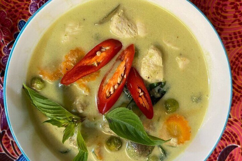 Chicken green curry