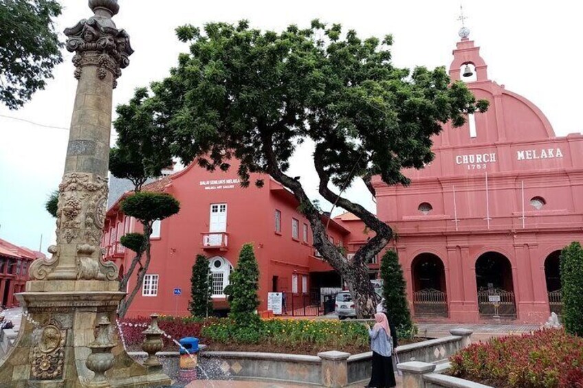 "Golden Pot Puri" Malacca, Museum, Trishaw Ride (Private Guided)