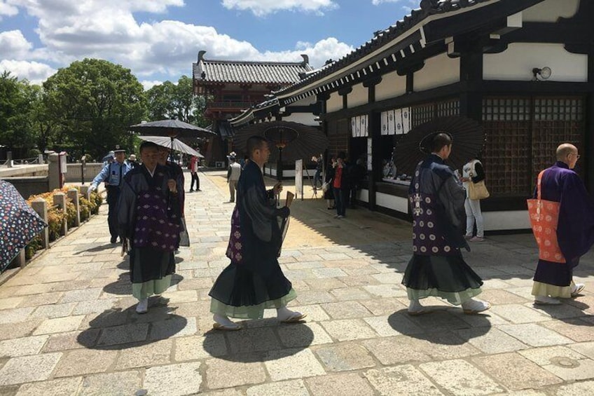 The monks of Shitennoji!