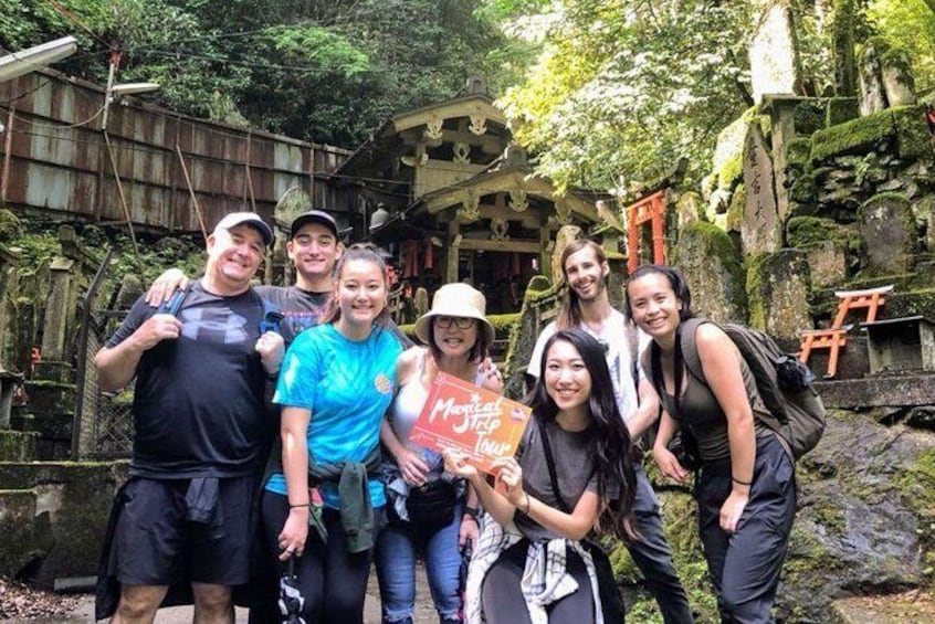 Fushimi Inari Hidden Hiking Tour