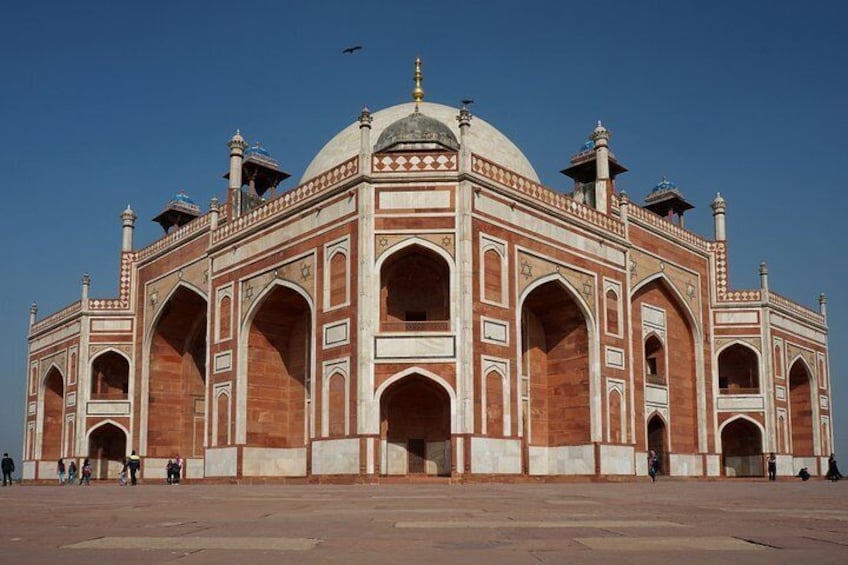 Private Half-Day Delhi City Tour Including Entrance Fees