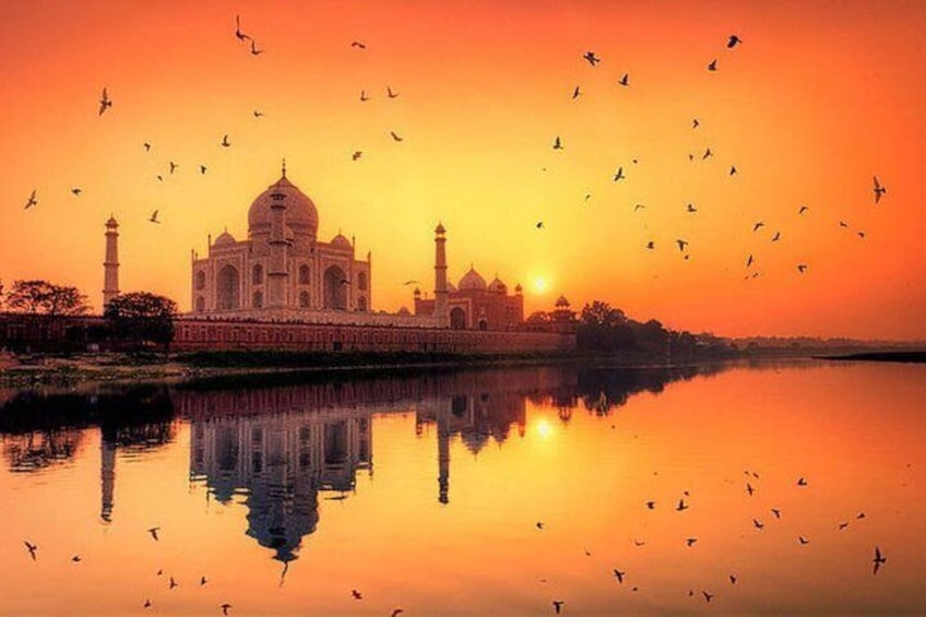 surise taj mahal