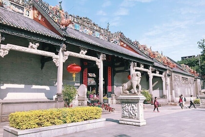 Guangzhou Tradition Architecture To Modern Skyline