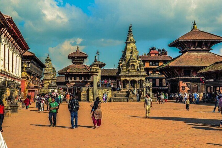 Half Day: Bhaktapur Durbar Square Sightseeing Tour from Kathmandu