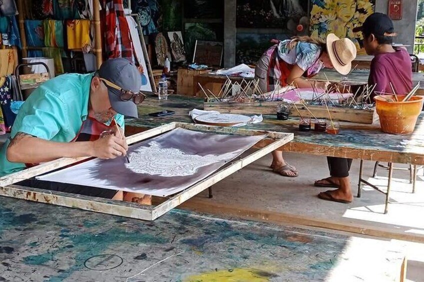 Create your own handmade Batik painting