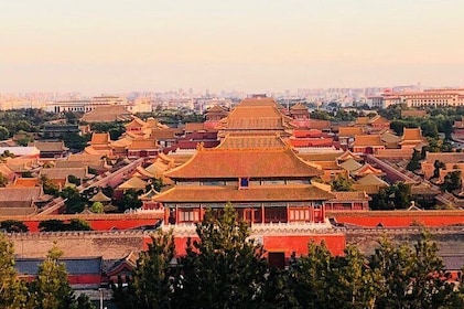 Full Day Private Tour of Ming Tombs, Lama Temple & Jingshan Park