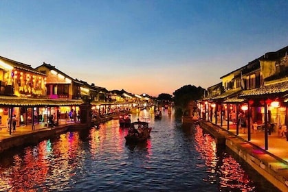 Private Wuzhen Water Town Day Tour from Hangzhou