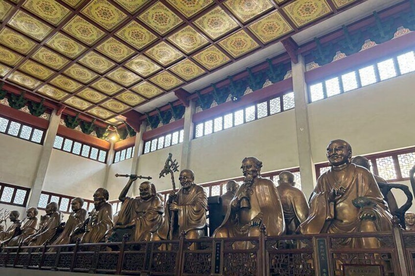 All Inclusive Tour of Lingyin Temple and Pagoda of Six Harmonies