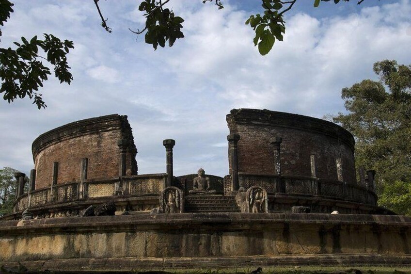 The Sacred Quadrangle, Polannaruwa