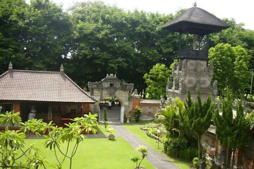 Private Half-Day Tour: Denpasar City Trip with Lunch Packages 8