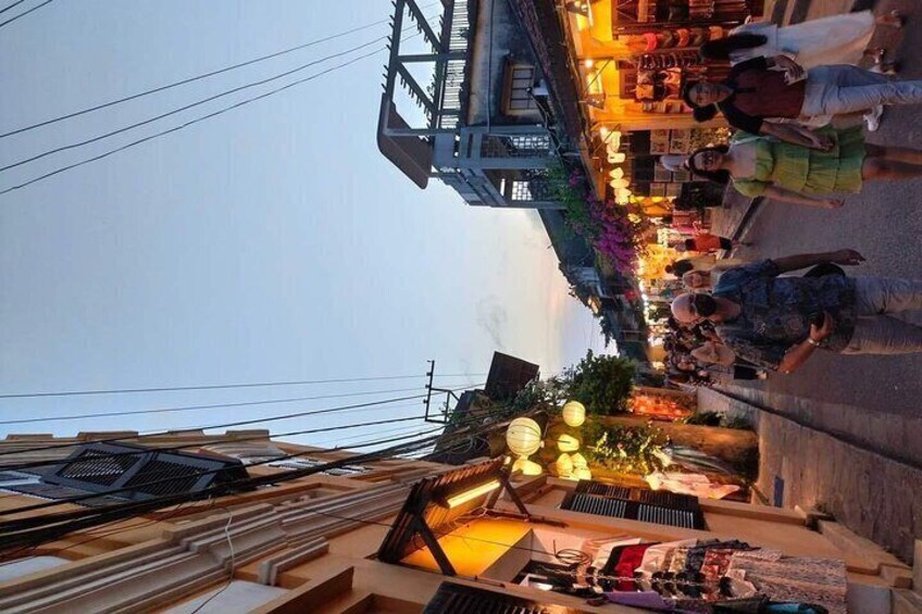 MY SON HOLYLAND & HOI AN WALKING TOUR, SAMPAN Boat Ride, Colourful Night Market