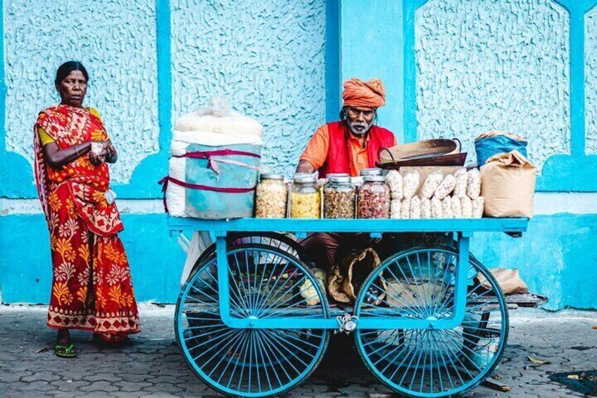 Small Group Kolkata Uptown Food Tour