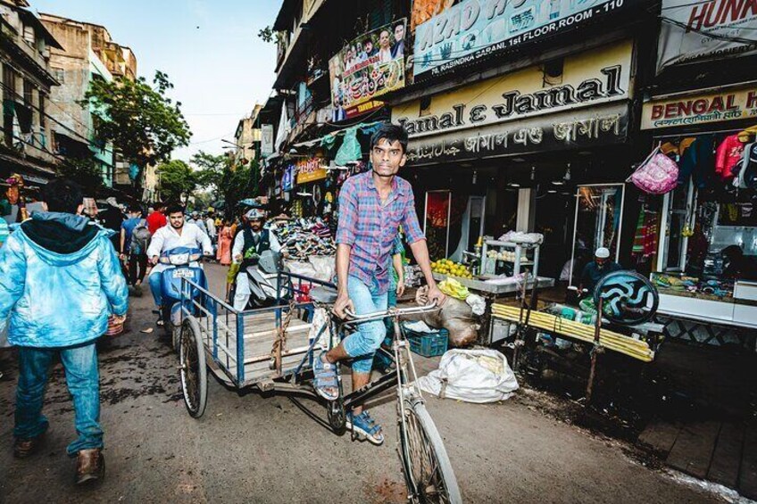 Small Group Kolkata Uptown Food Tour