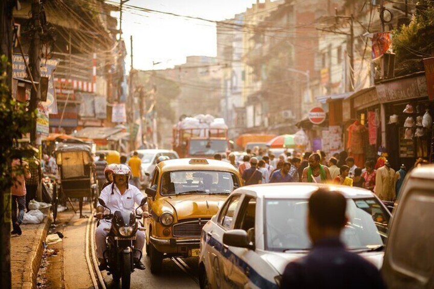 Small Group Kolkata Uptown Food Tour