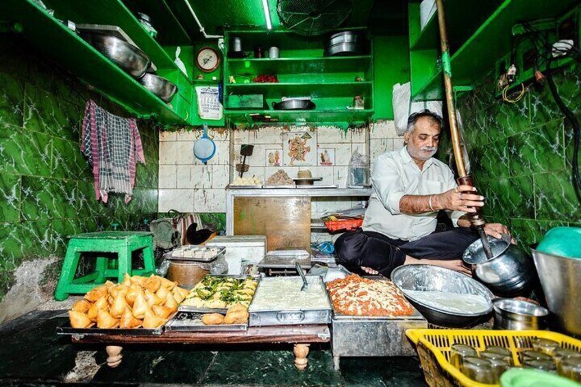 Small Group Kolkata Uptown Food Tour