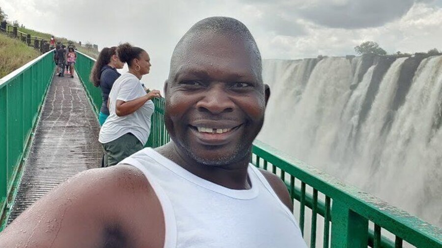 Guided Tour of the Victoria Falls On The Zambia Side