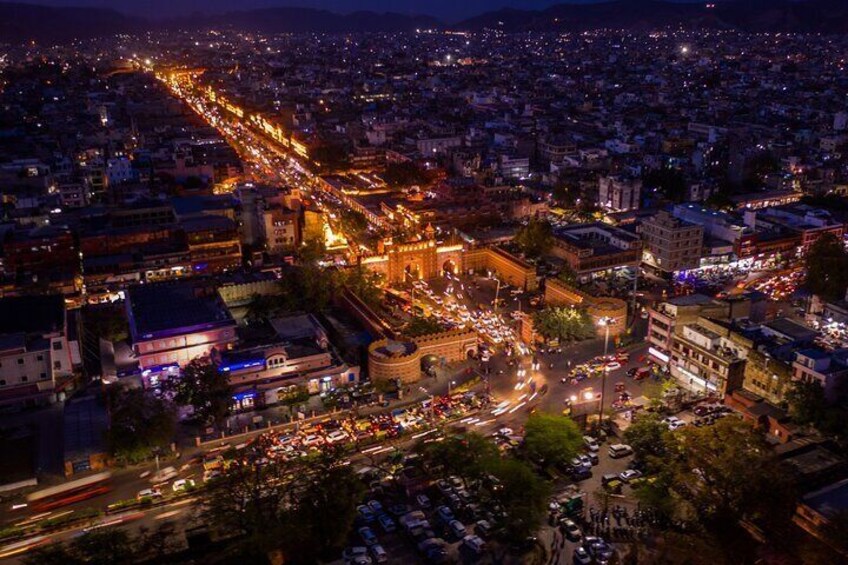 Discover Jaipur in Moonlight Guided Walk Tour with Tuk Tuk Ride