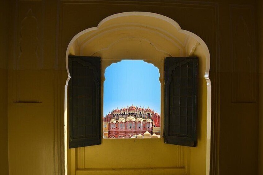 Pink City Tuk Tuk Tour in Jaipur with a local - Fun tour with cool places & food