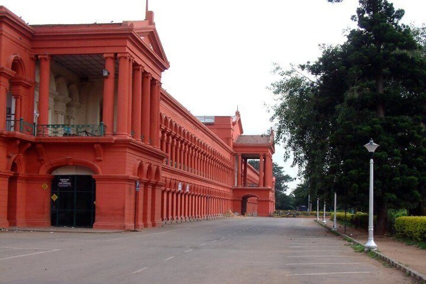 Private Tour: 4-Hour Bengaluru Heritage Walk