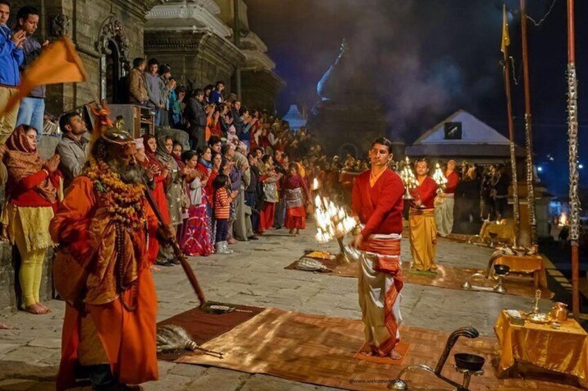 Aarati in Pashupatinath