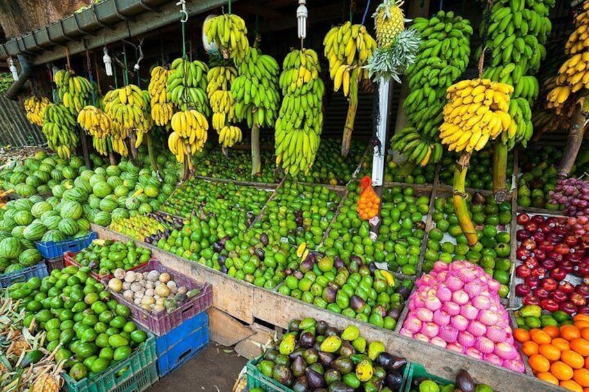 Local Market Tour & Cooking Demonstration with Lunch