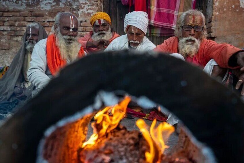 Pashupatinath Aarati Experience: Evening Ritual Performance at Pashupatinath Temple, Kathmandu