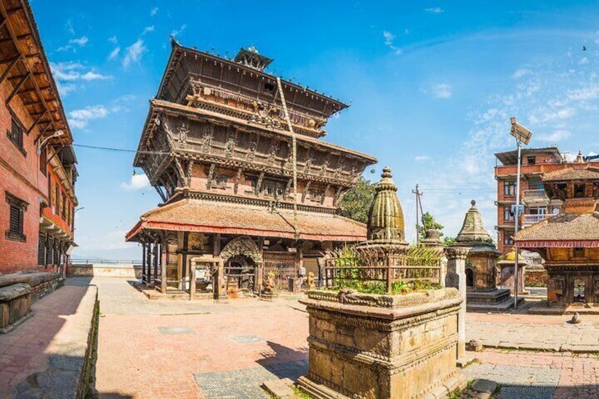 Medieval Kirtipur town with Newari food tasting trip