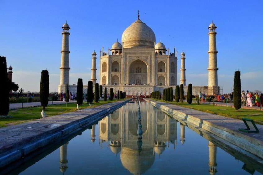 Taj Mahal and Agra Tour from Bangalore