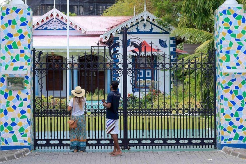 Male City Tour