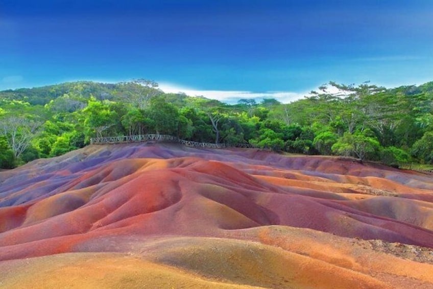 Chamarel 7-Coloured Earth