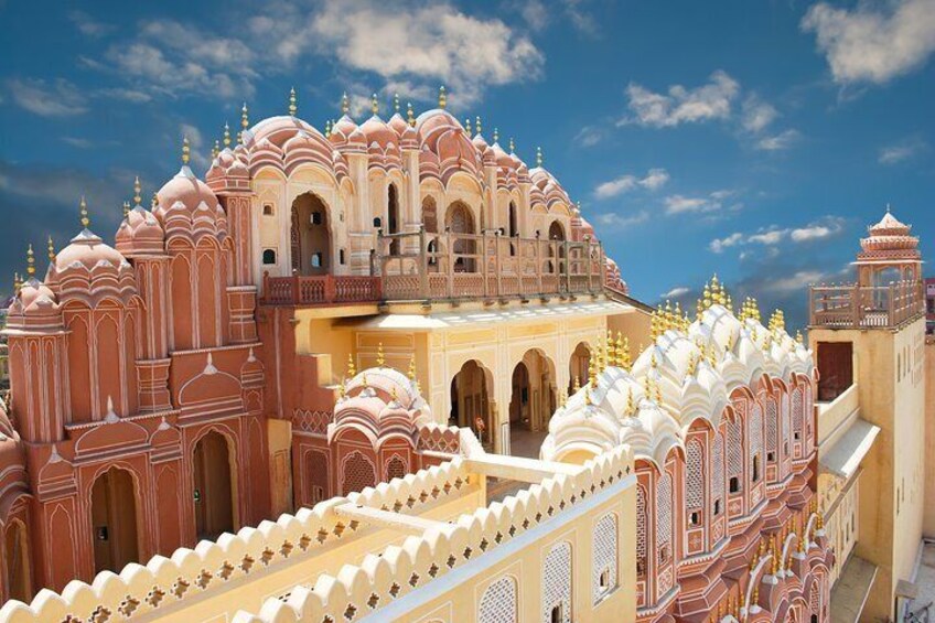 Jaipur City Palace, Hawa Mahal & Jantar Mantar Private Tour