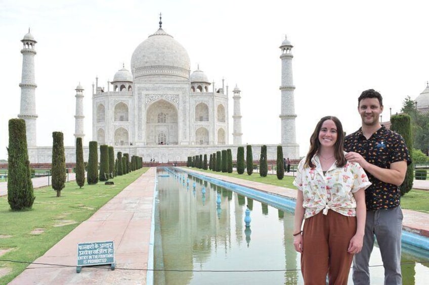 Private Taj Mahal Tour from Delhi by Car - All Inclusive