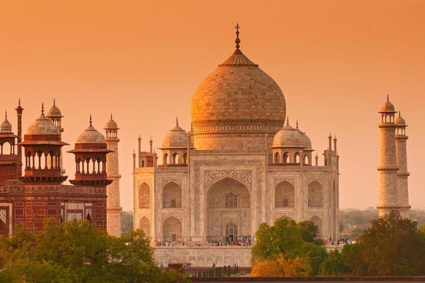 Taj Mahal during Sunrise