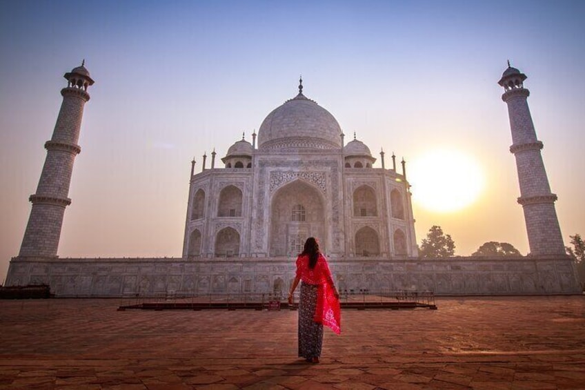 Taj Mahal during Sunrise
