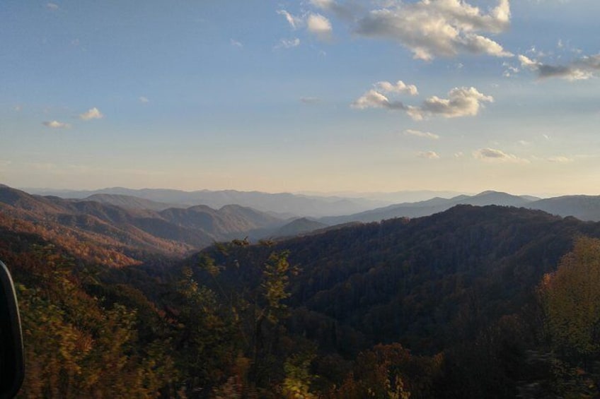 Sights of Smoky Mountains with Lunch Included